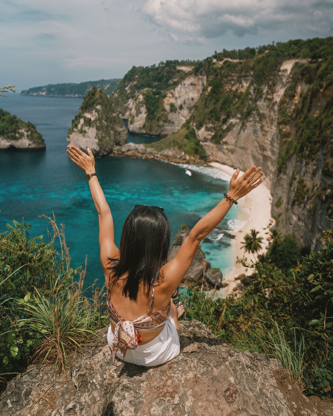 Nusa Penida couple journey of Sze across Atuh, Diamond Beach, and Broken Beach