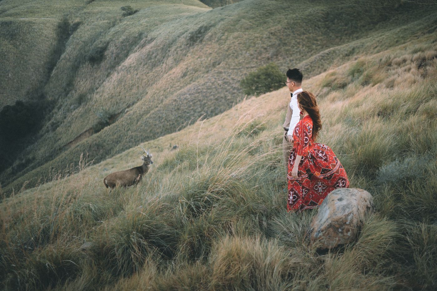 Prewedding of Sophia and Goh Cheng En across Labuan Bajo and Nusa Penida